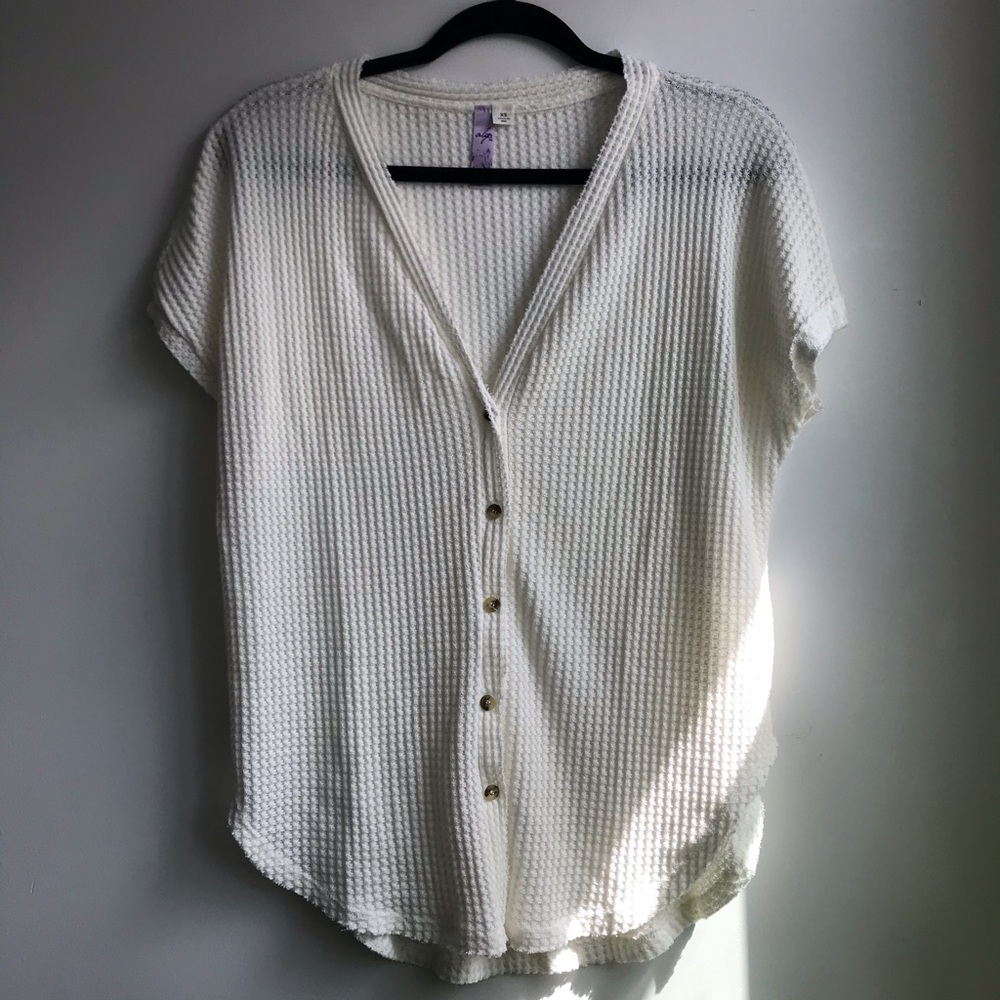 Light cream button-up 🧡
